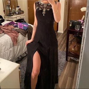 Black prom dress